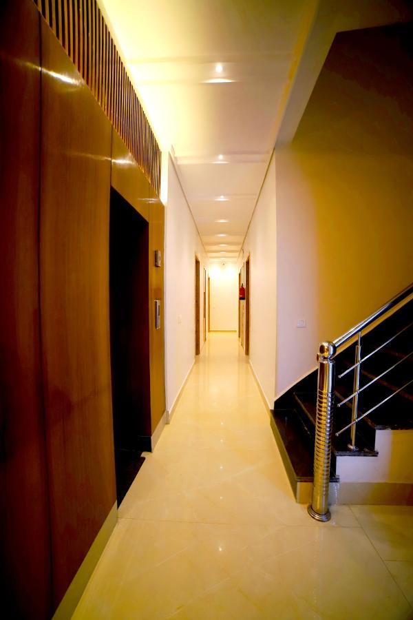Hotel Diamond View Amritsar Buitenkant foto